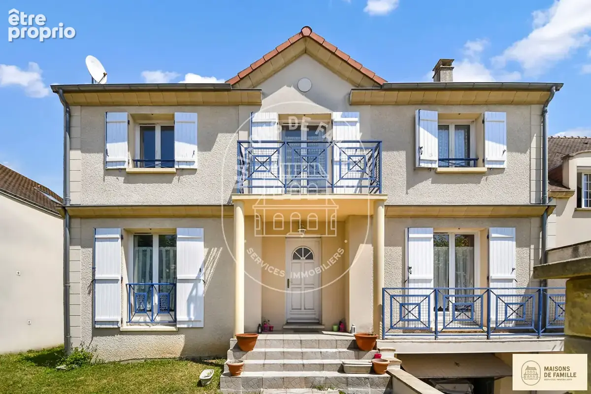 Maison à SARTROUVILLE
