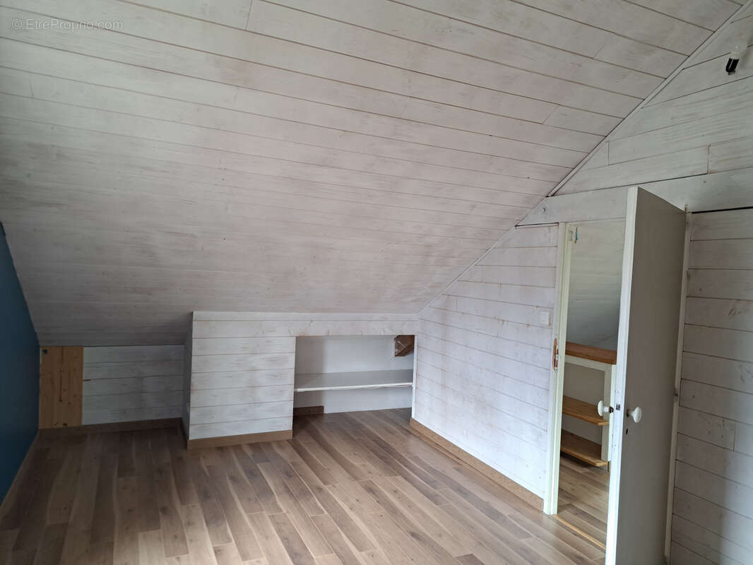 Appartement à LE CHAMBON-SUR-LIGNON
