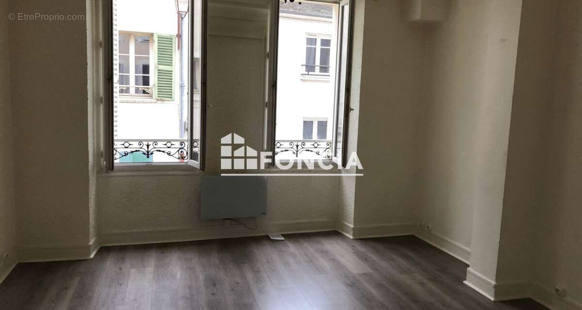 Appartement à FONTAINEBLEAU