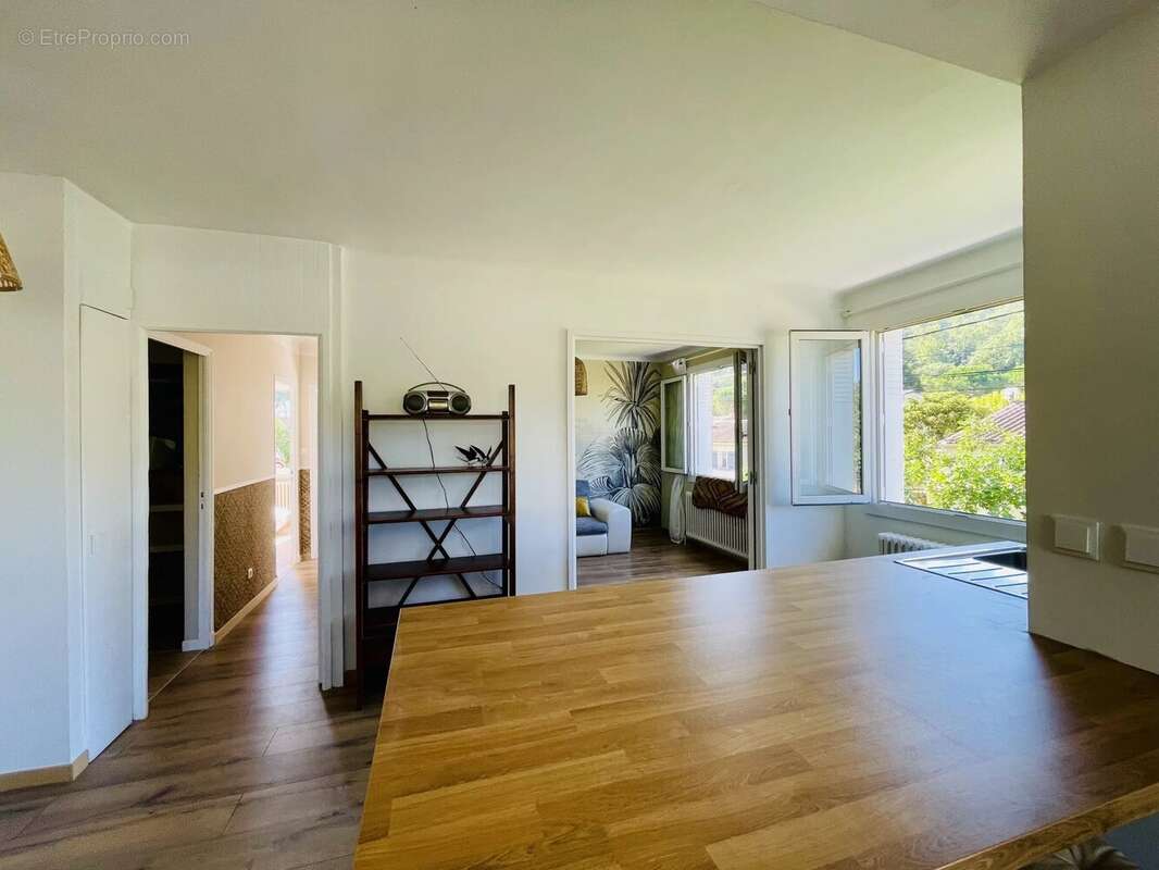 Maison à VAISON-LA-ROMAINE