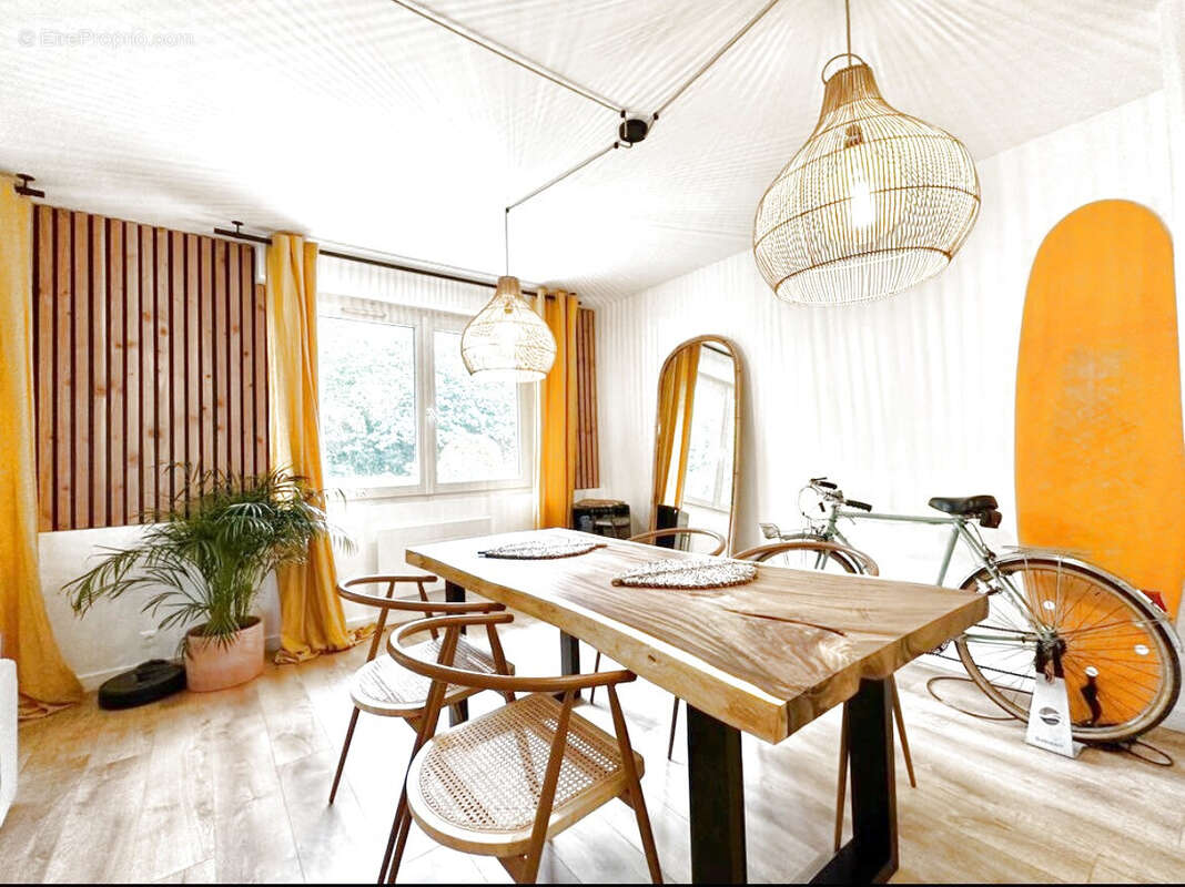 Appartement à BORDEAUX
