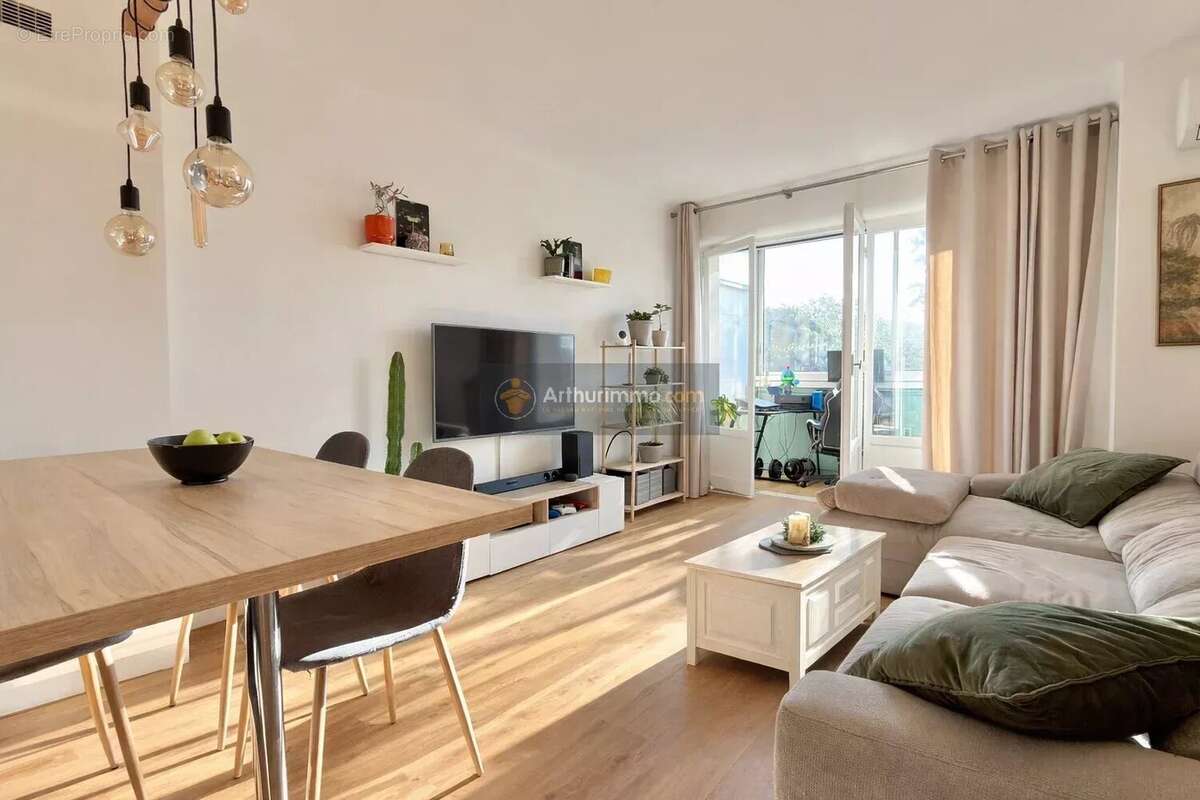 Appartement à FREJUS