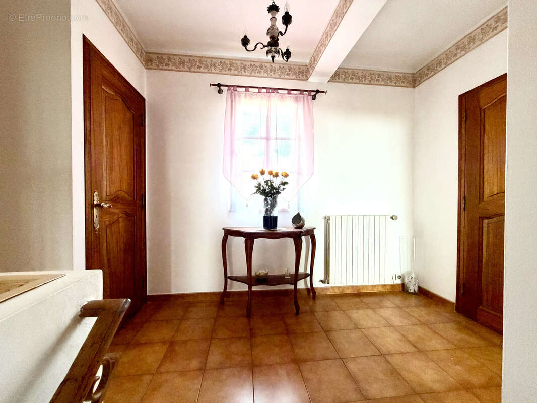 Maison à HYERES