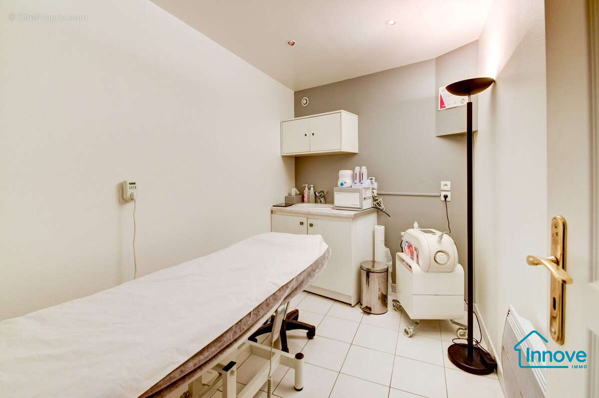 Autre à RAMBOUILLET