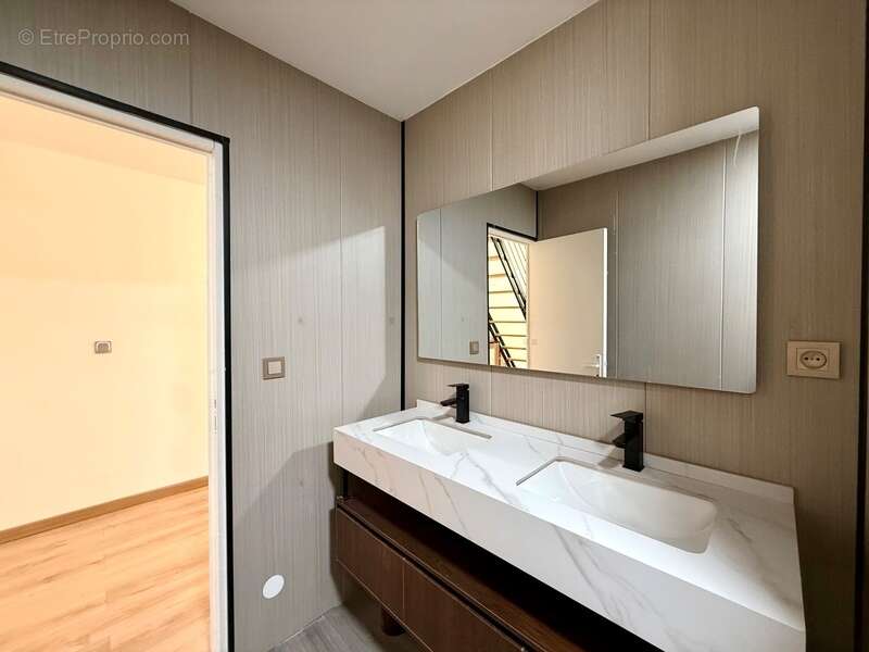 Appartement à MARIGNIER