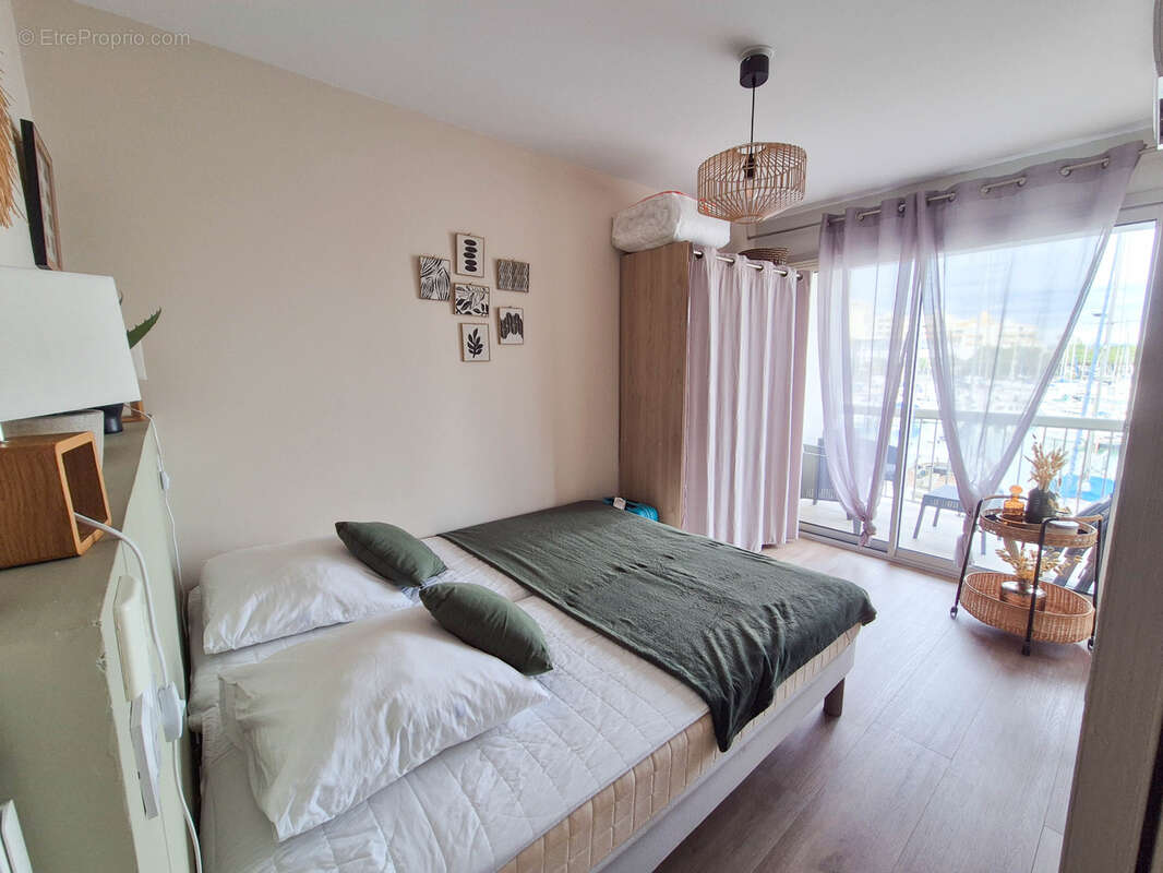 Appartement à MAUGUIO