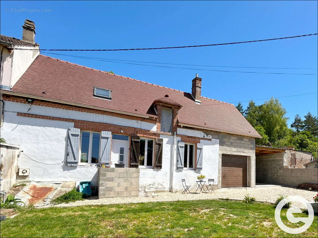 Maison à LES SIEGES