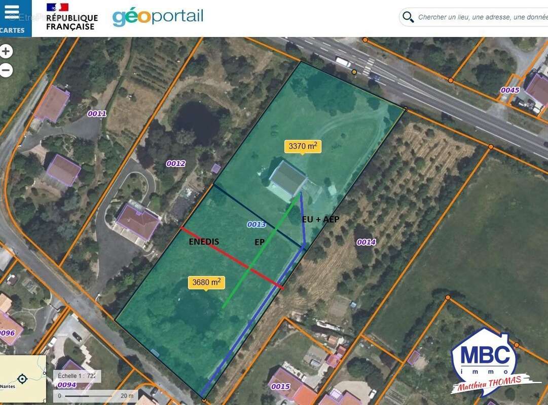 Terrain à LA ROUXIERE