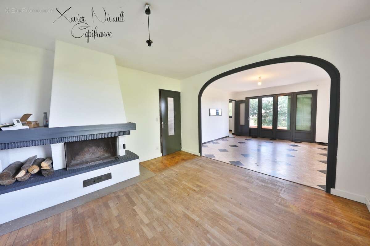 Maison à vendre 5 pièces proche de MONTREVEL EN BRESSE (01) - photo 3