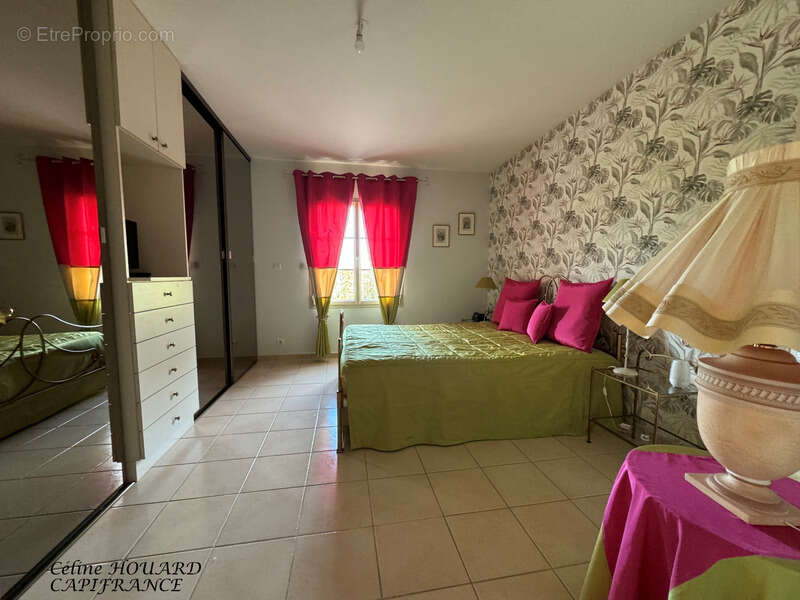 Dpt Maine et Loire (49), à vendre proche d' ANGERS maison P9  Vie de plain pied - photo 6