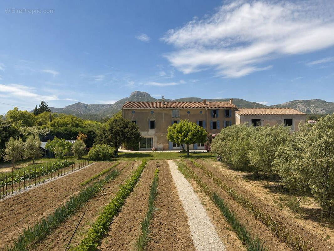 Maison à AUBAGNE