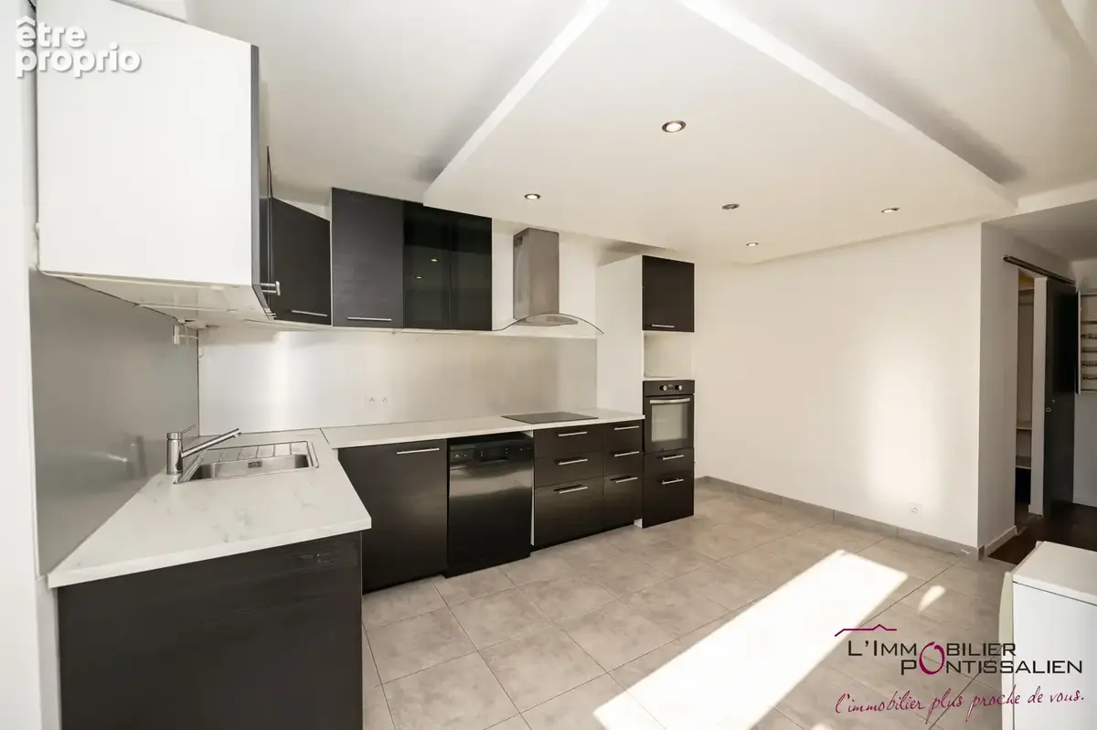 Appartement - 129m2 - 4 pièces - photo 2