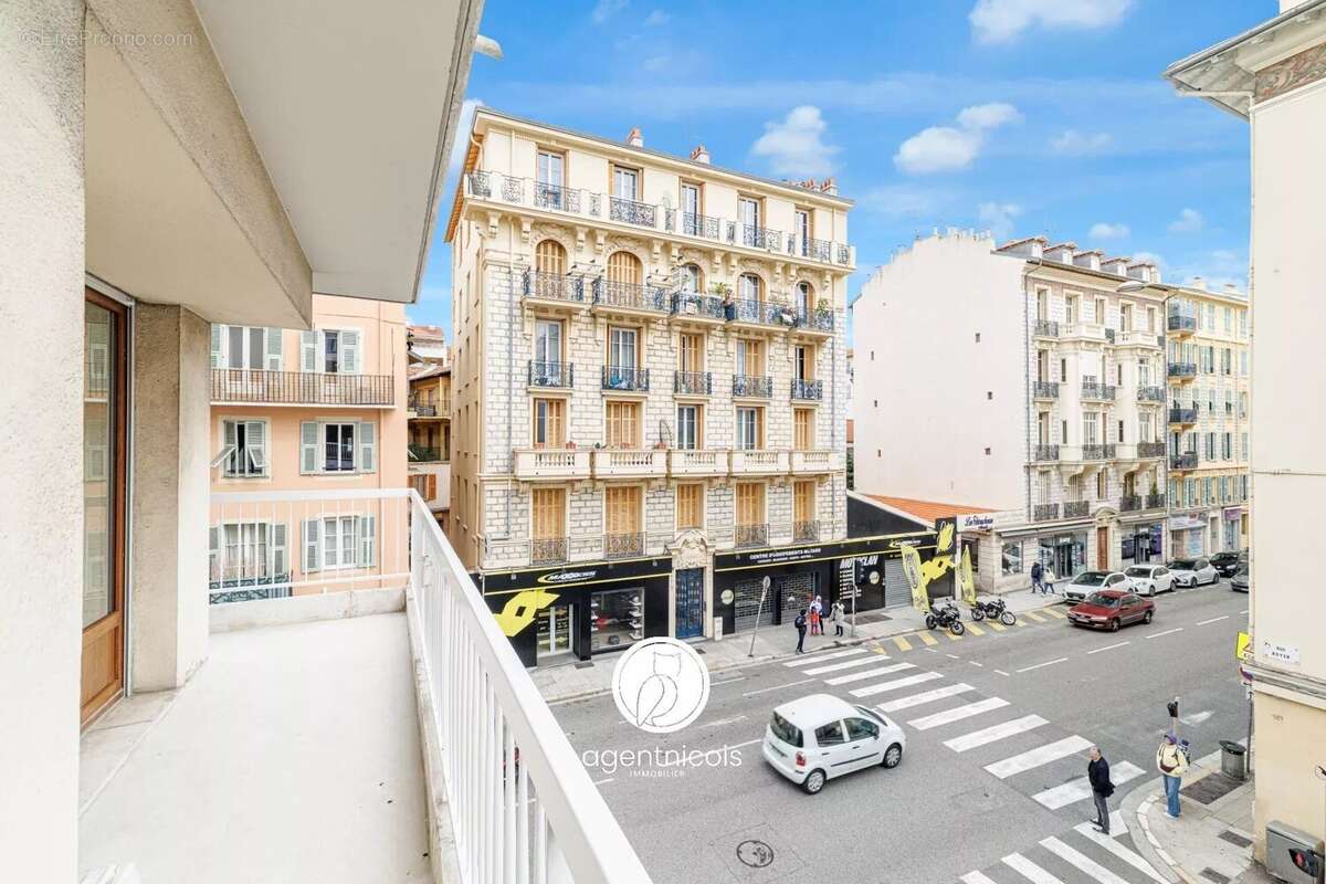 Appartement à NICE