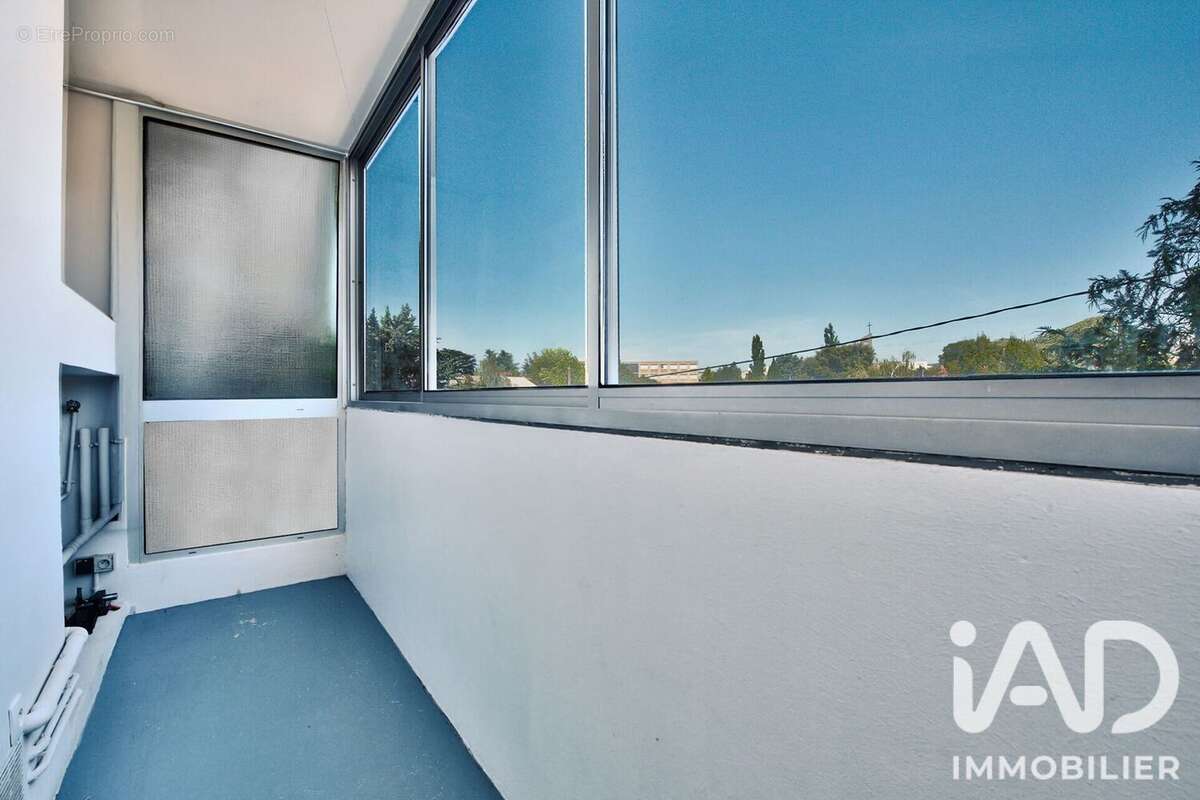 Photo 6 - Appartement à CALUIRE-ET-CUIRE