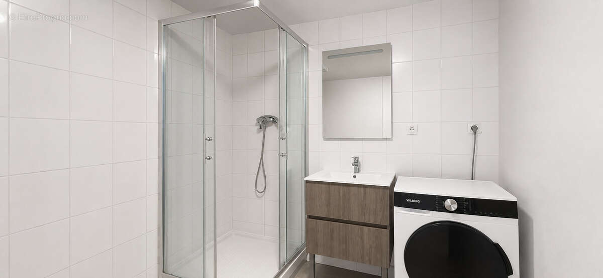 HYÈRES CENTRE — Appartement T2 - photo 7
