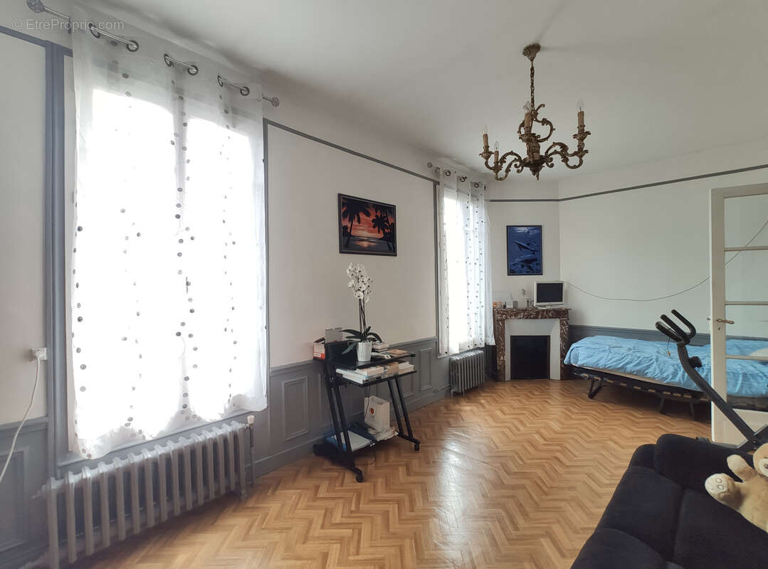 Maison à VITRY-SUR-SEINE