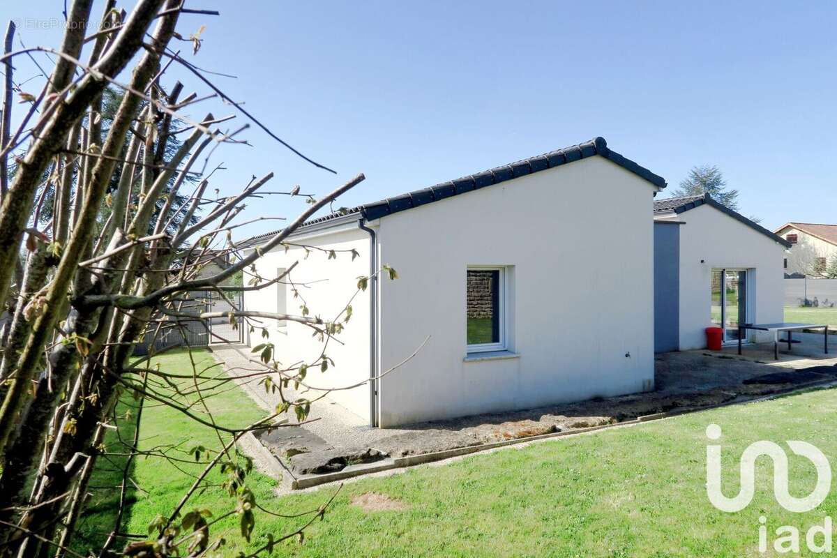 Photo 3 - Maison à TERCE