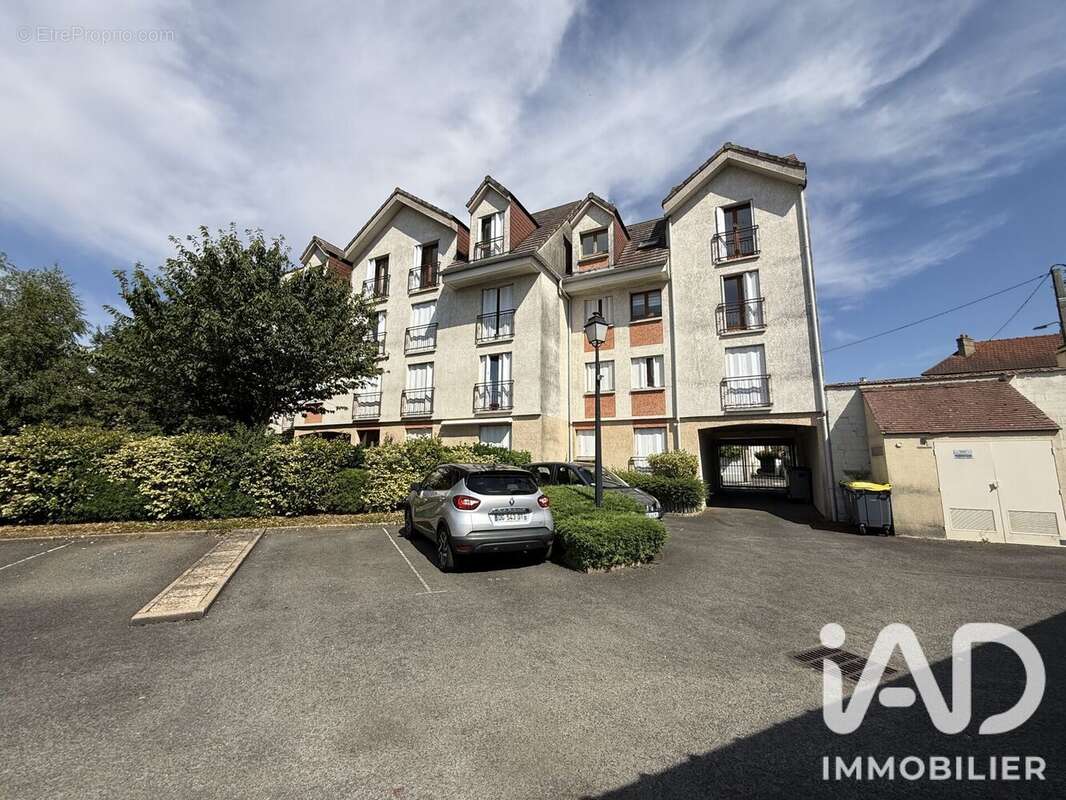 Appartement 58 m² à Montereau-Fault-Yonne  - photo 2