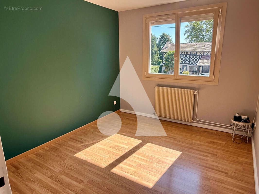 Maison à CONTRISSON