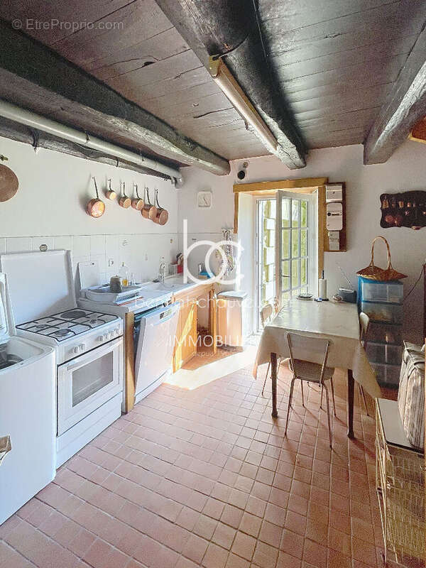 Maison à SURZUR