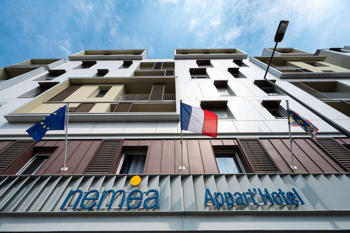 INVESTISSEMENT LOCATIF  Tours  Résidence d'Affaires et Tourisme Nemea Appart'Hotel Quai Victor Tours Centre - 6,02% de rentabi - photo 16