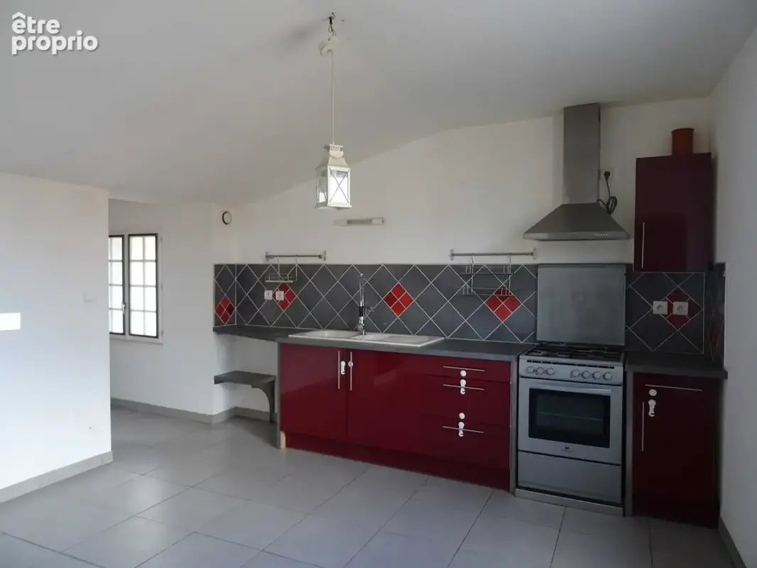 Maison 4 pièces 116 m² à vendre à La Rochefoucauld (16110) - photo 3