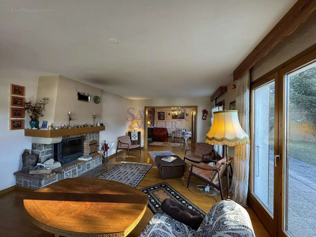 Appartement à LES CONTAMINES-MONTJOIE