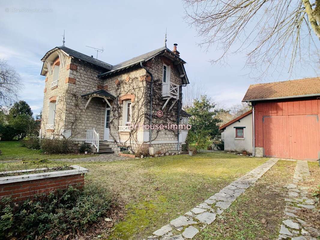 Maison à VILLEMANDEUR