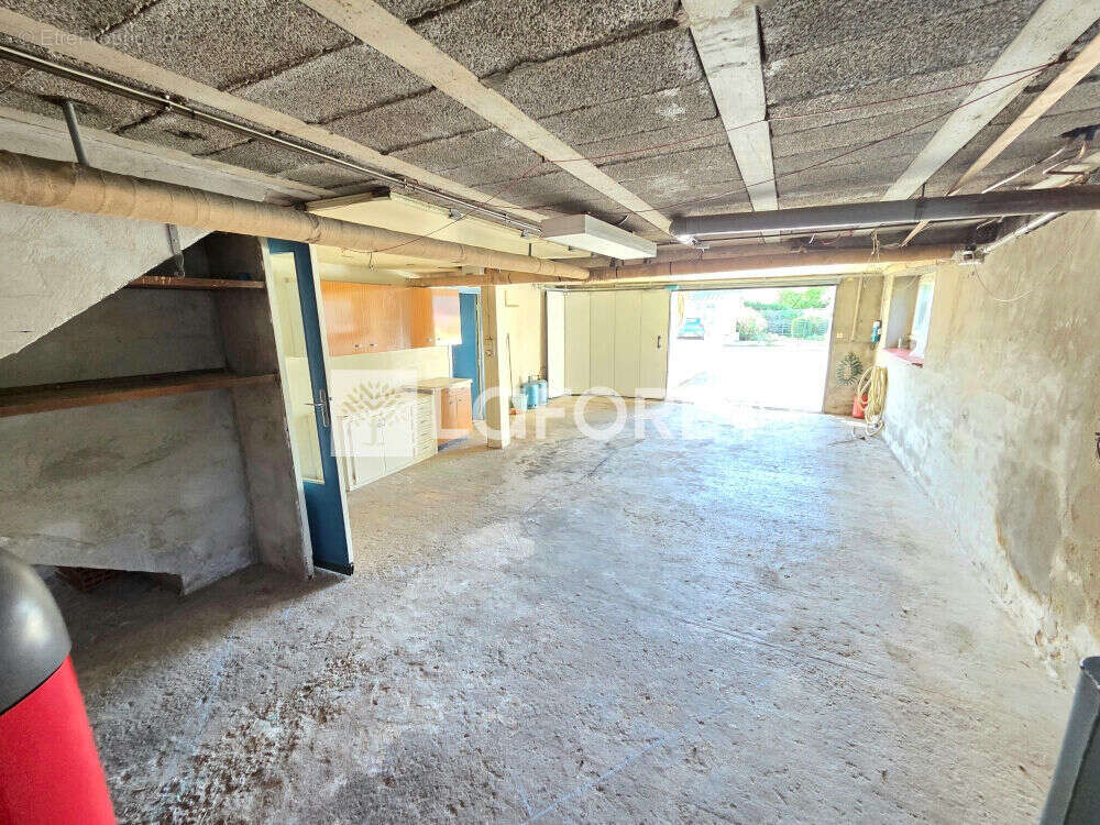 Maison à PLONEOUR-LANVERN