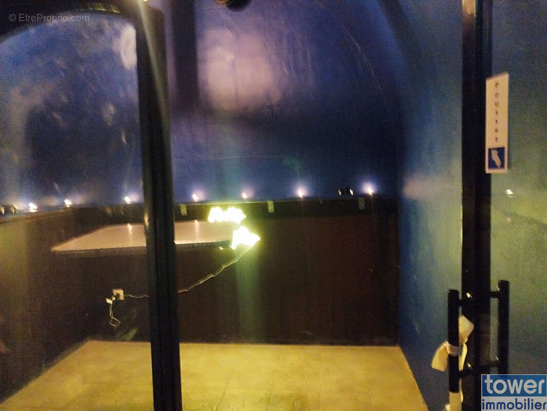 Tres beau bar avec extraction licence iv- paris 6 location gerance possible - photo 11
