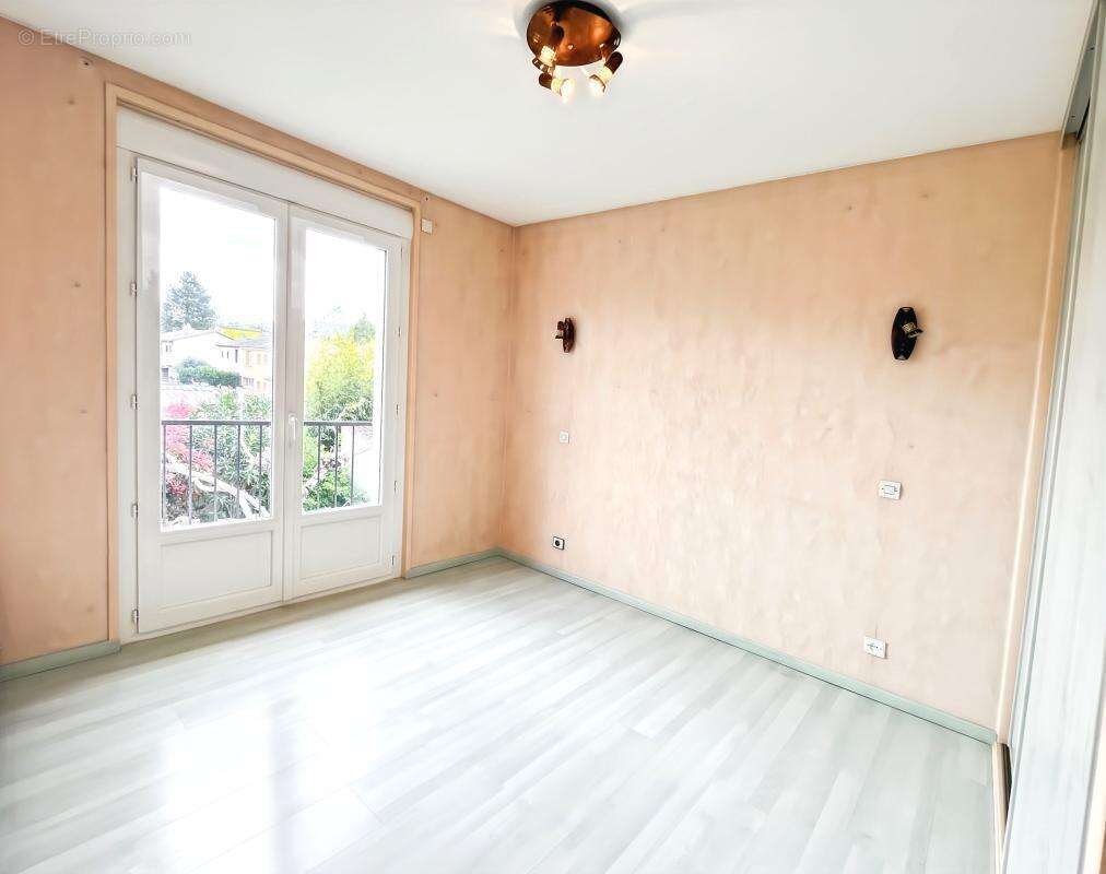 Maison 3 chambres avec garage, jardin et véranda à Saulce-sur-Rhône - photo 12