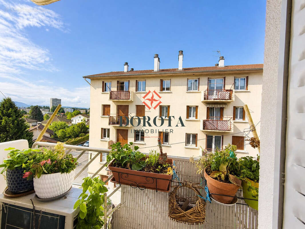 Appartement à LA TRONCHE