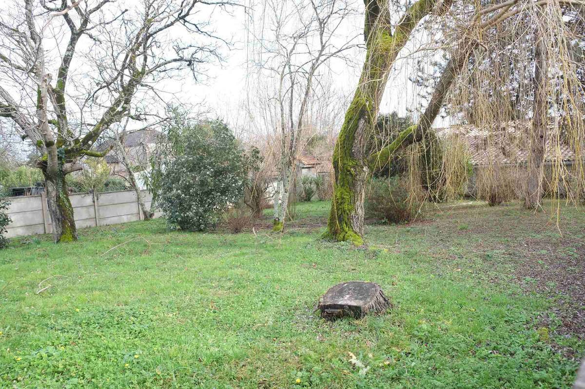 Ensemble immobilier avec dépendances - photo 11