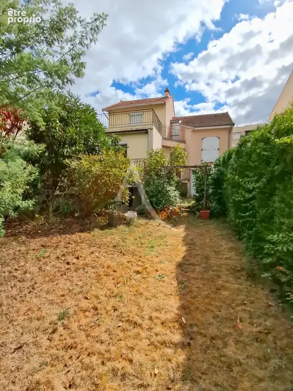Photo Maison à Rueil-Malmaison au prix de 680 000€