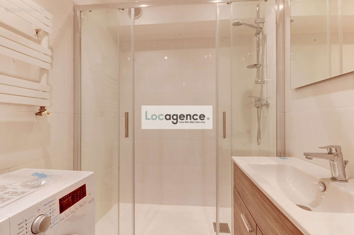 Appartement à MANDELIEU-LA-NAPOULE