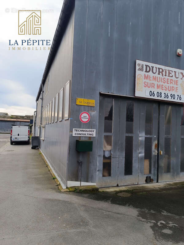 Commerce à MARLY
