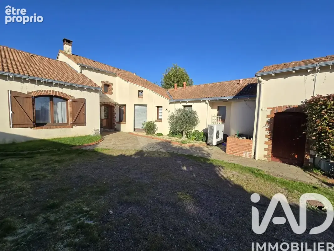 Photo 1 - Maison à LA BOISSIERE-SUR-EVRE