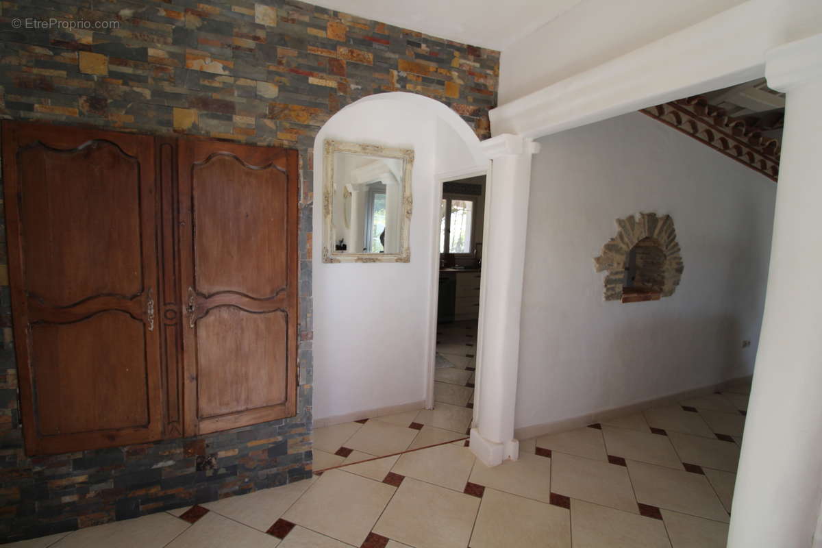 Maison à LEZIGNAN-CORBIERES