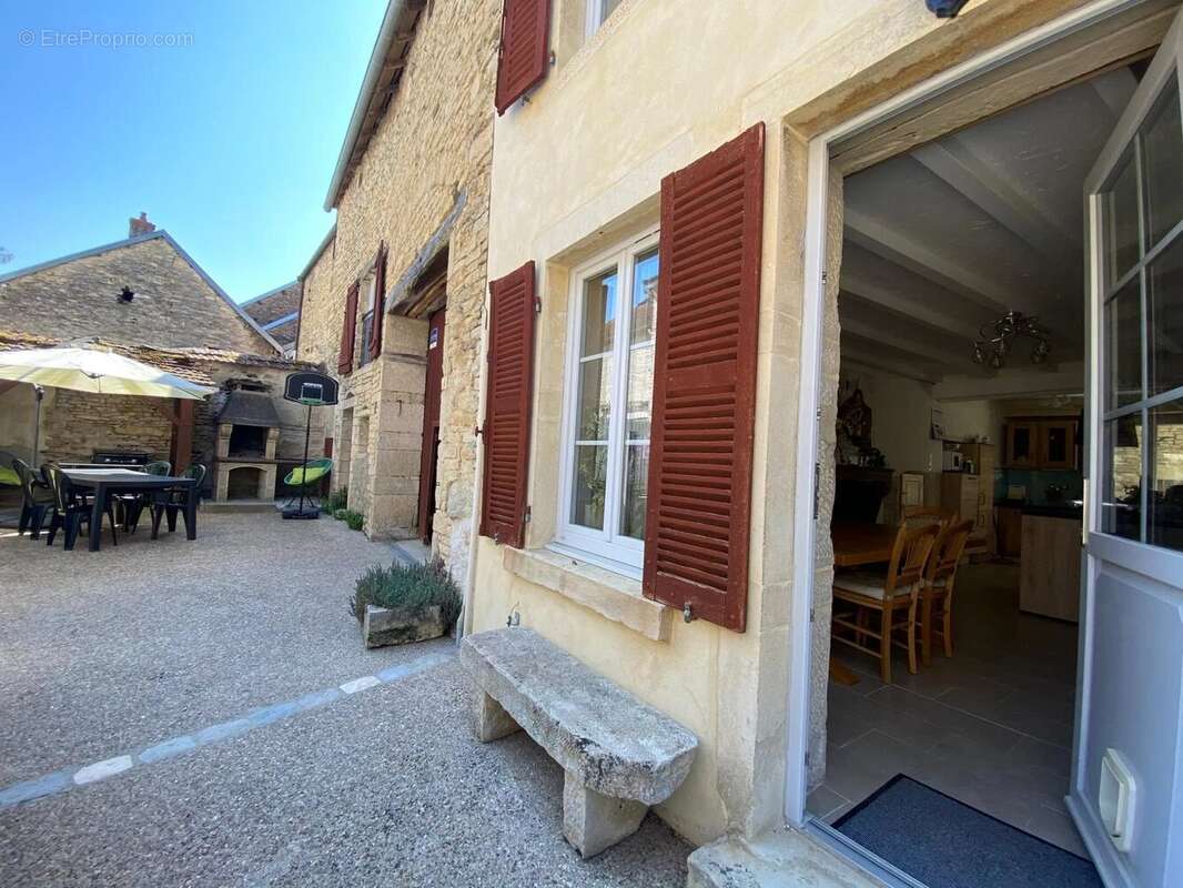 Maison à GEMEAUX