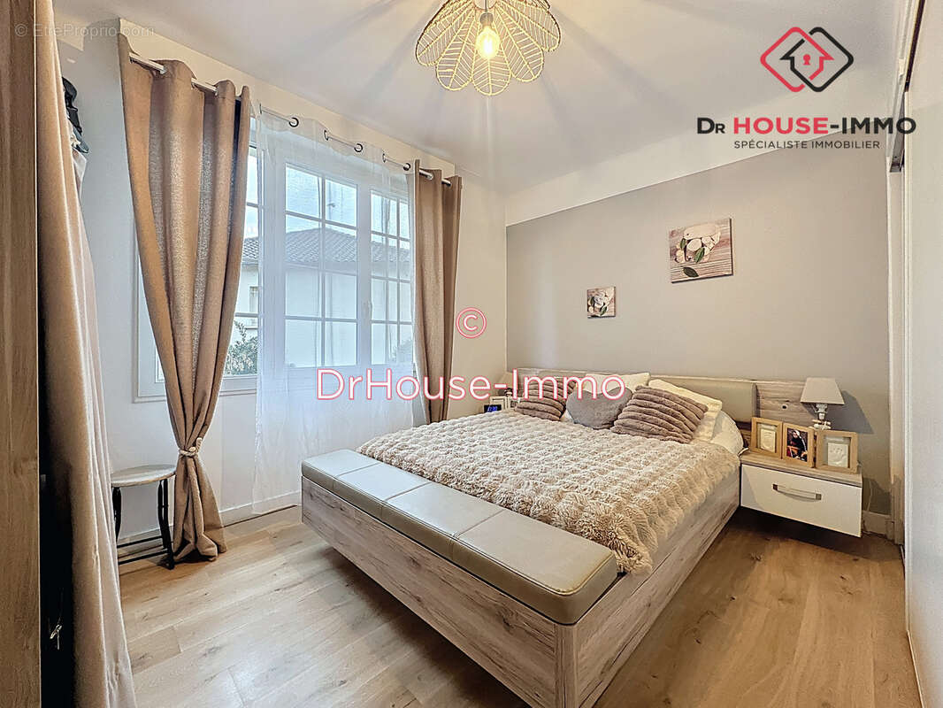 Maison à COULOUNIEIX-CHAMIERS