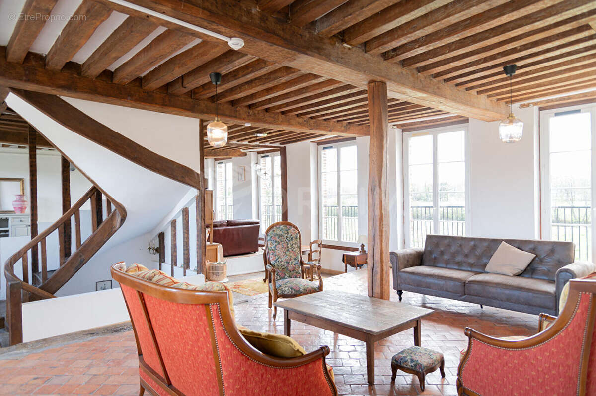 Maison à BRETEAU