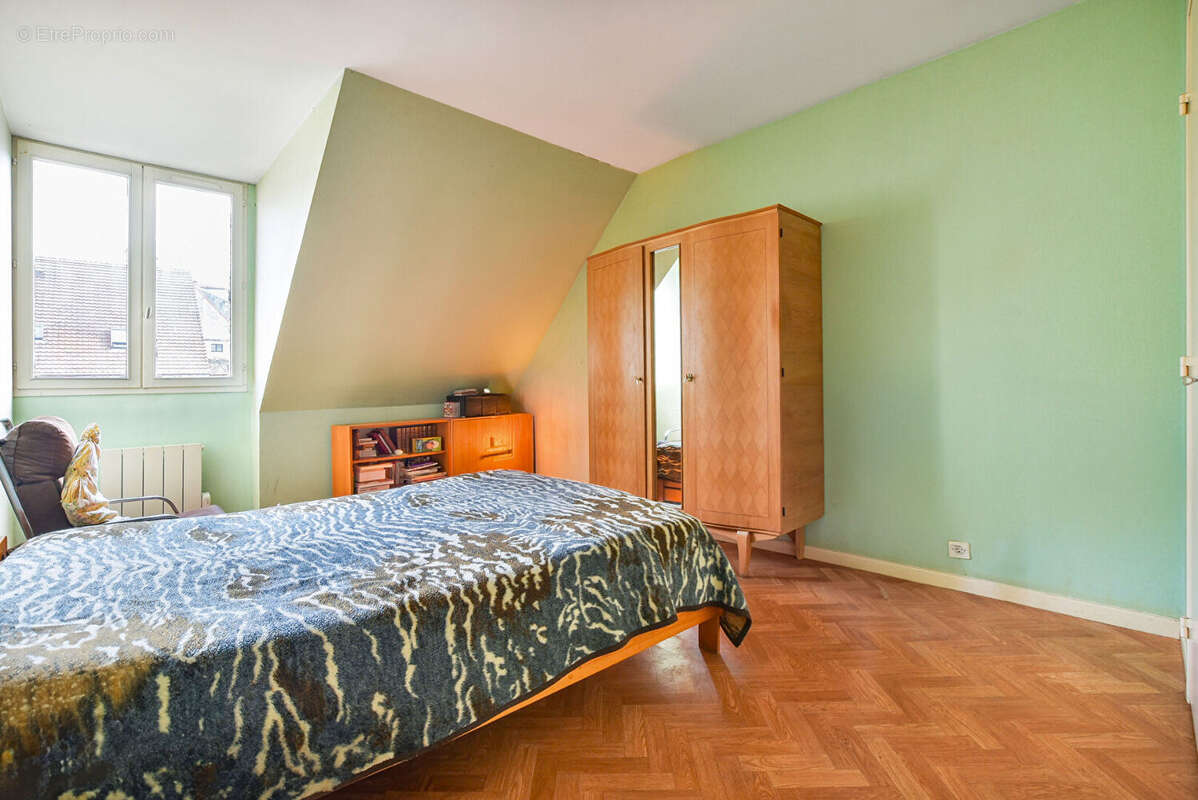 Maison à BRIE-COMTE-ROBERT