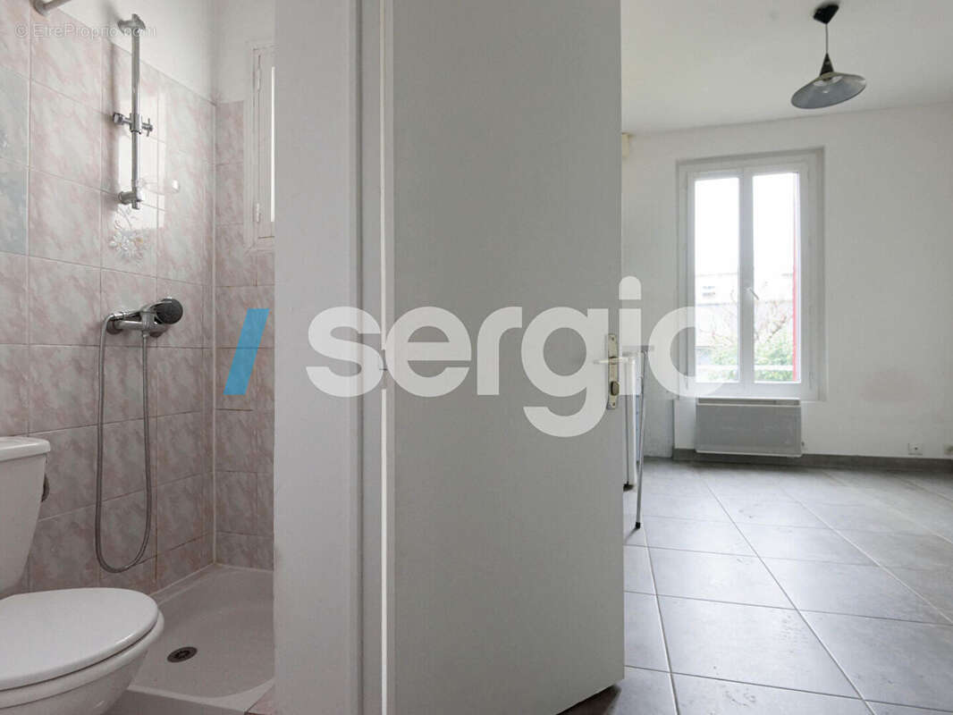 Appartement à CORBEIL-ESSONNES