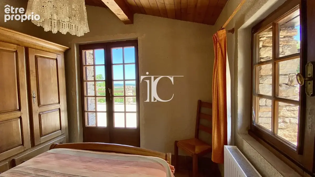 Entre barjac et uzes, maison avec vue panoramique, 4 chambres, piscine, sur 4050m2 - photo 12