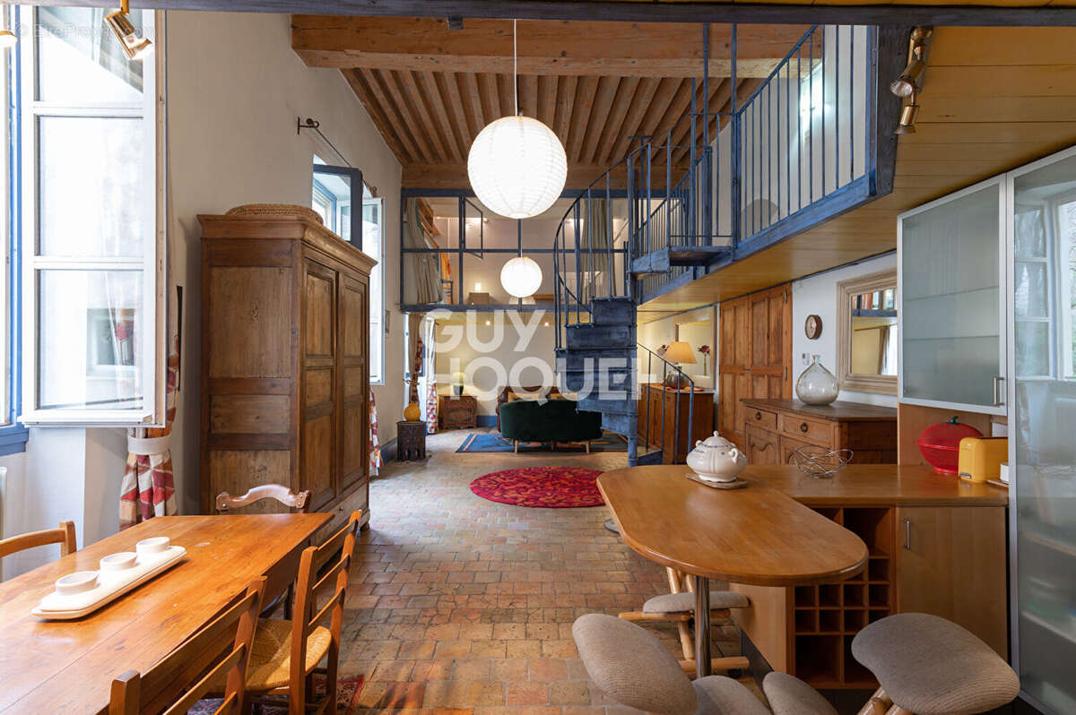 Appartement à LYON-1E