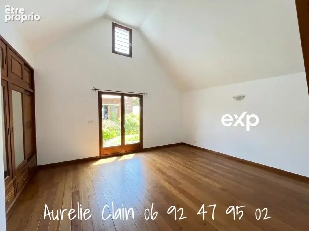 Maison 8 pièces 238 m² à vendre à Entre-Deux (97414) - photo 2