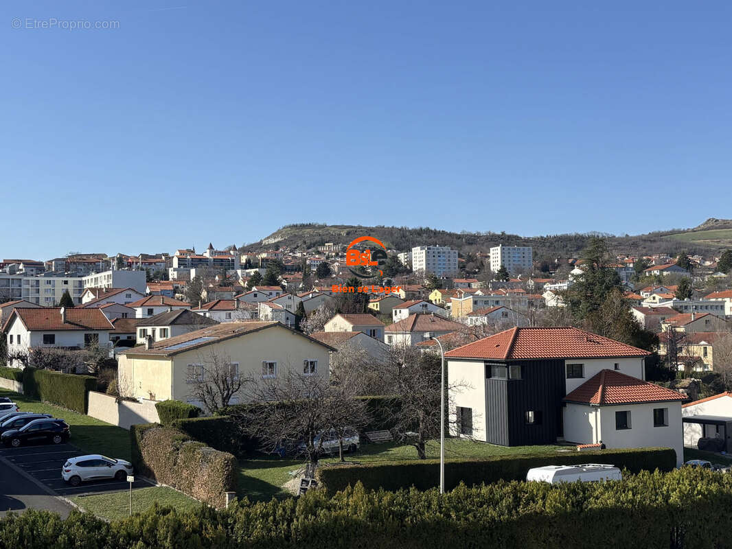 Appartement à COURNON-D'AUVERGNE