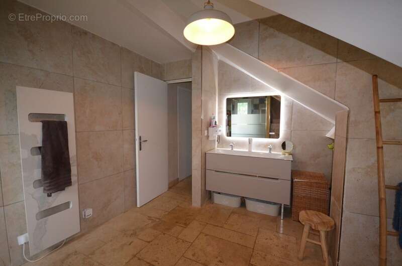 CHÂTEAU THIERRY (02) à vendre maison de 248 m² avec piscine et dépendances - photo 14