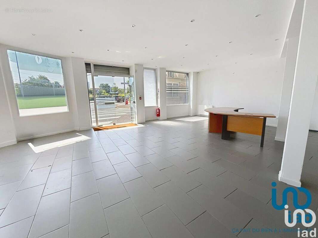 Photo 4 - Commerce à REIMS