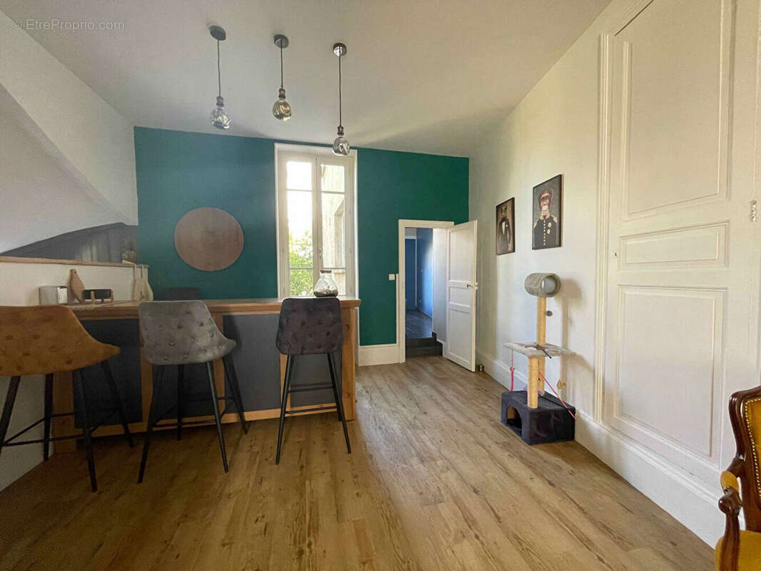 Maison à MOULINS